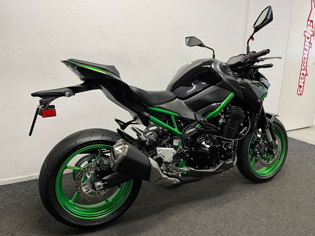 kawasaki - z900