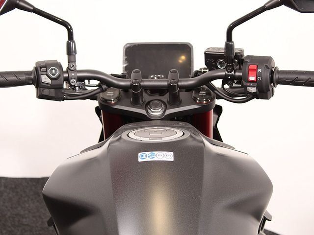 honda - cb-750-hornet