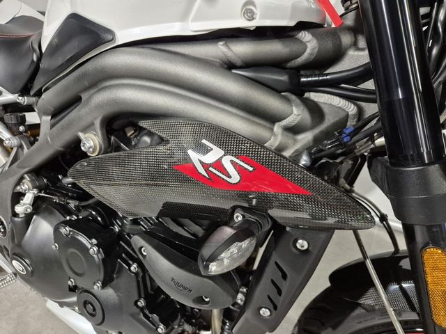 triumph - speed-triple-rs