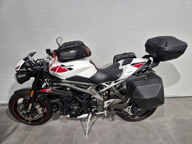 triumph - speed-triple-rs