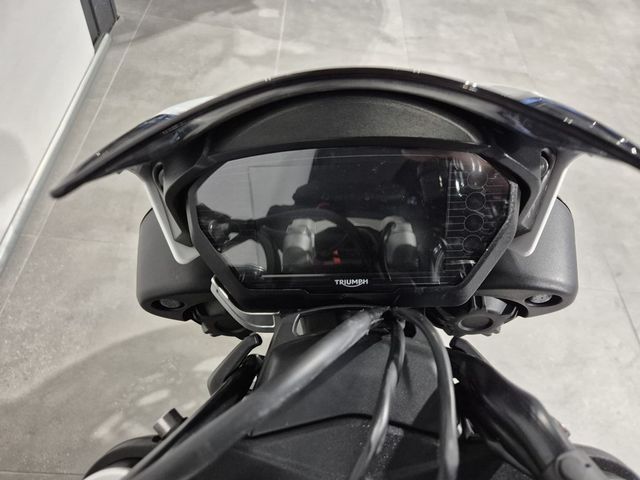 triumph - speed-triple-rs