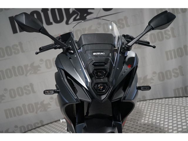 suzuki - gsx-8r