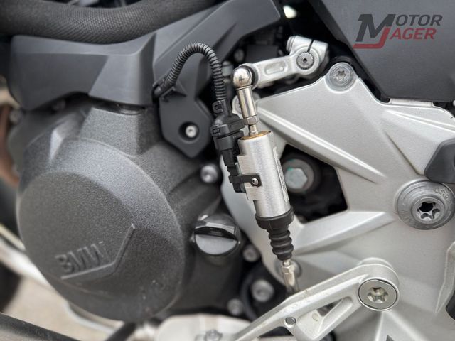 bmw - f-900-gs-adventure