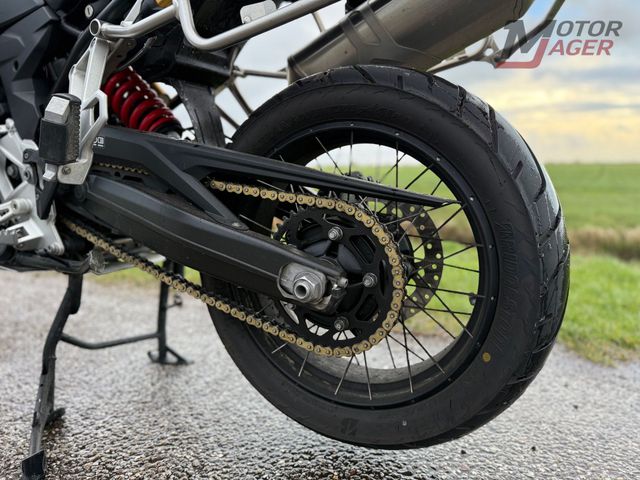 bmw - f-900-gs-adventure