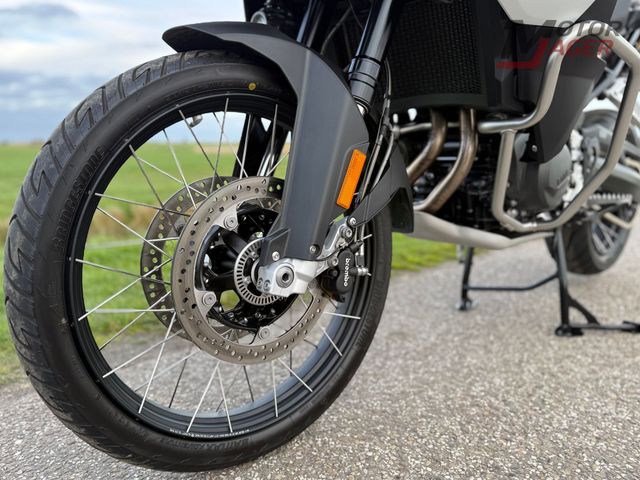 bmw - f-900-gs-adventure