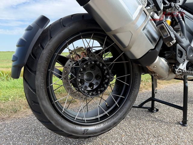 bmw - r-1250-gs