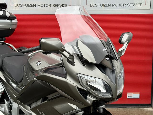 yamaha - fjr-1300
