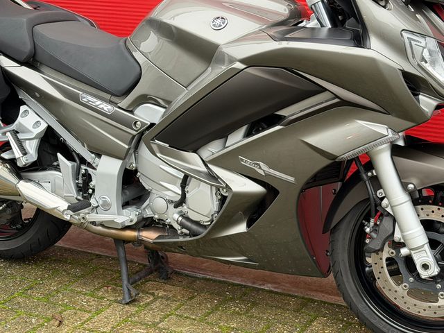 yamaha - fjr-1300