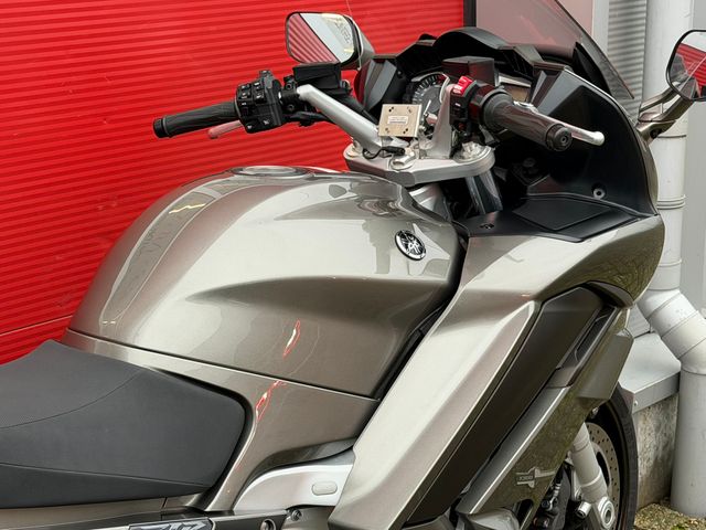 yamaha - fjr-1300
