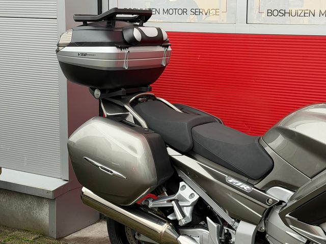 yamaha - fjr-1300