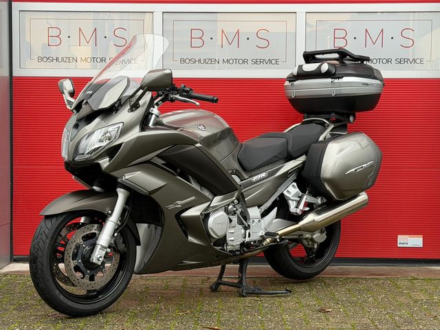 yamaha - fjr-1300