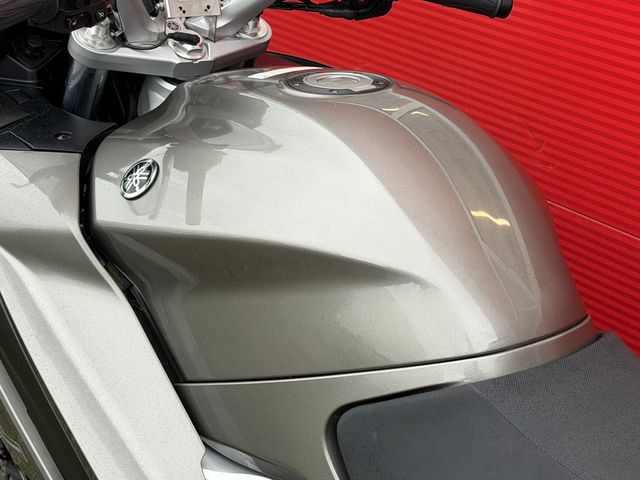 yamaha - fjr-1300