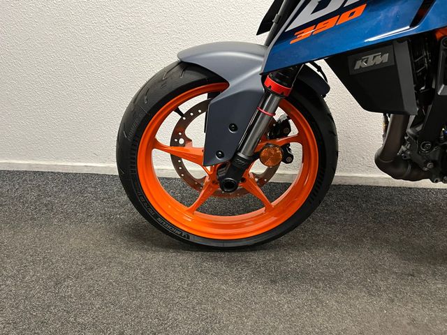 ktm - 390-duke