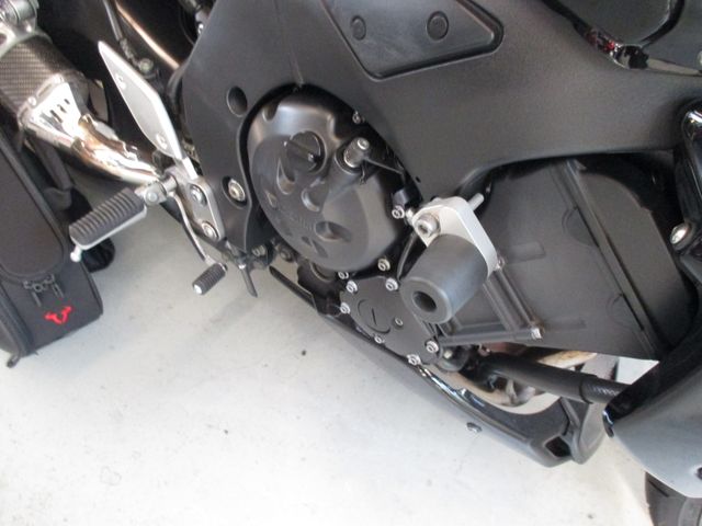 yamaha - fz-1