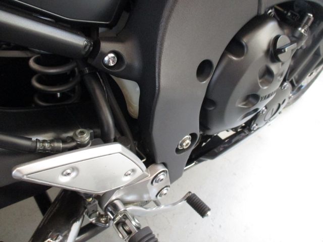 yamaha - fz-1
