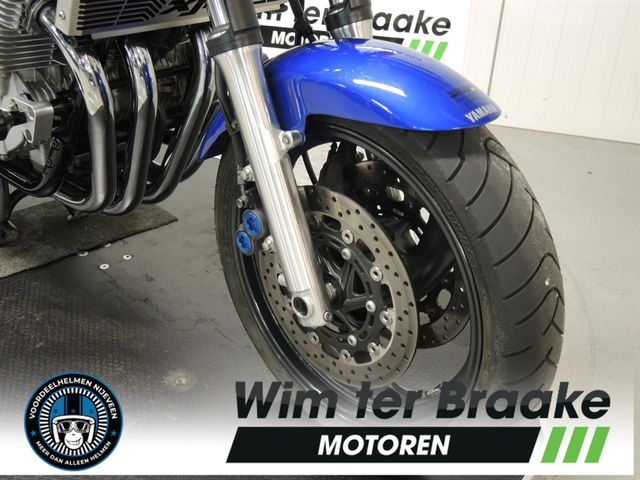 yamaha - xjr-1300