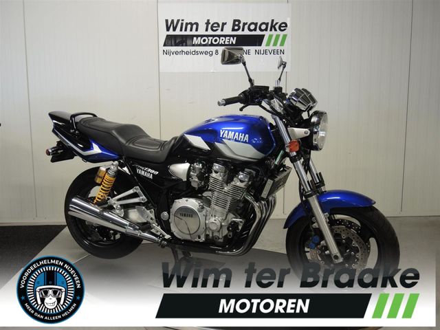 yamaha - xjr-1300