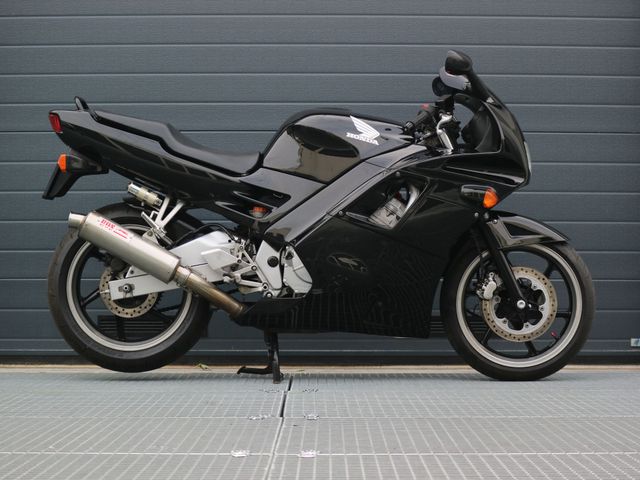 honda - cbr-600-f