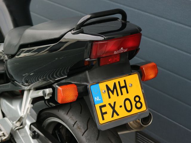 honda - cbr-600-f