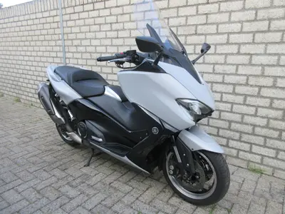 YAMAHA TMAX ABS – foto 3