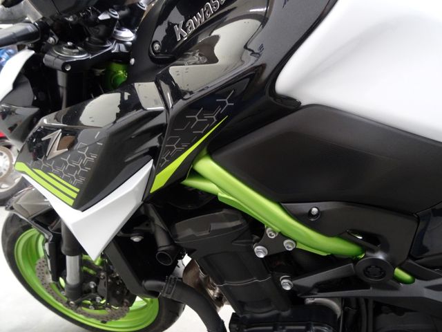 kawasaki - z900