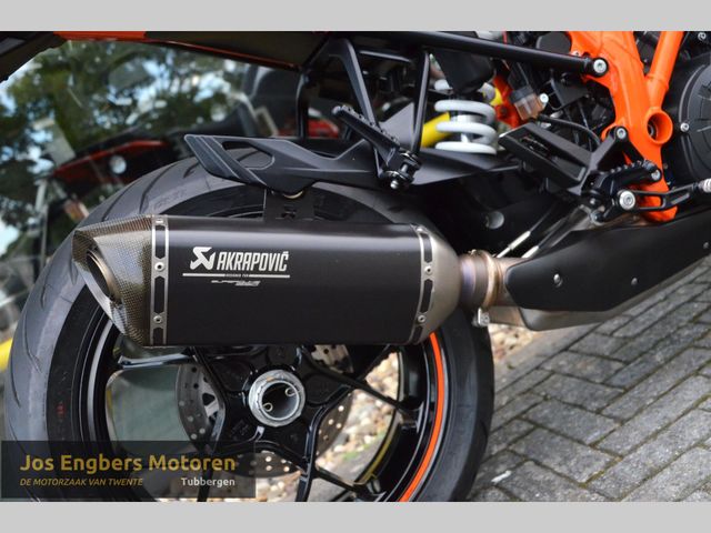 ktm - 1290-super-duke-gt