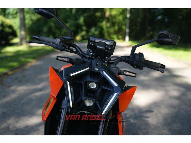 ktm - 990-duke