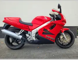 Honda VFR 750 F 1995 occasion