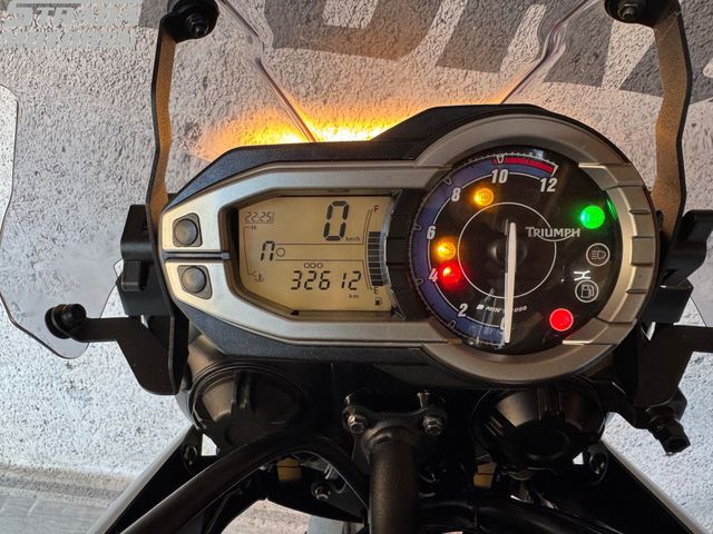 triumph - tiger-800-abs
