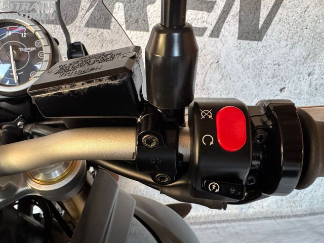 triumph - tiger-800-abs