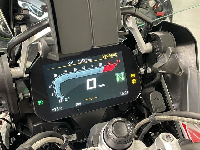 bmw - r-1250-gs-adventure