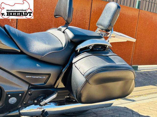 honda - f6-c-gl-1800-valkyrie
