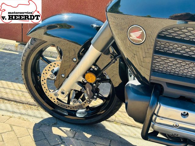 honda - f6-c-gl-1800-valkyrie
