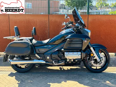 HONDA F6 C GL 1800 VALKYRIE – foto 3