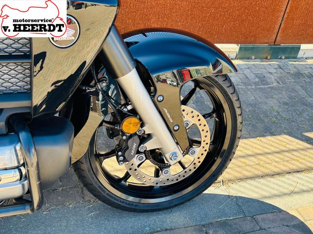honda - f6-c-gl-1800-valkyrie
