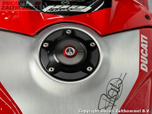 ducati - panigale-v4