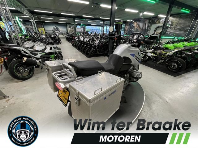 bmw - r-1150-gs