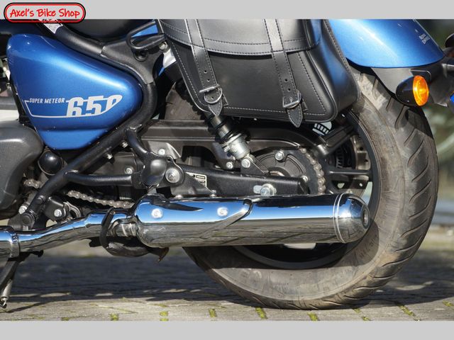 royal-enfield - super-meteor-650