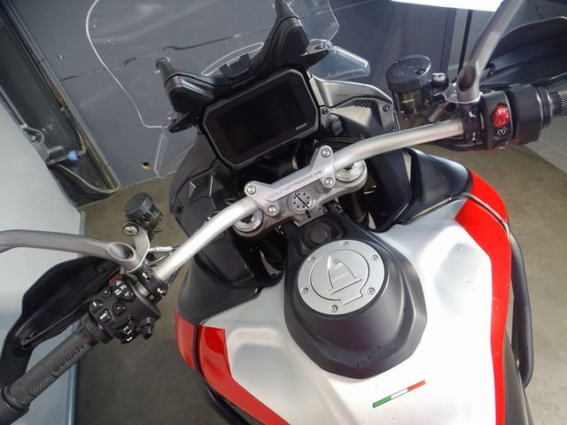 ducati - multistrada-v4
