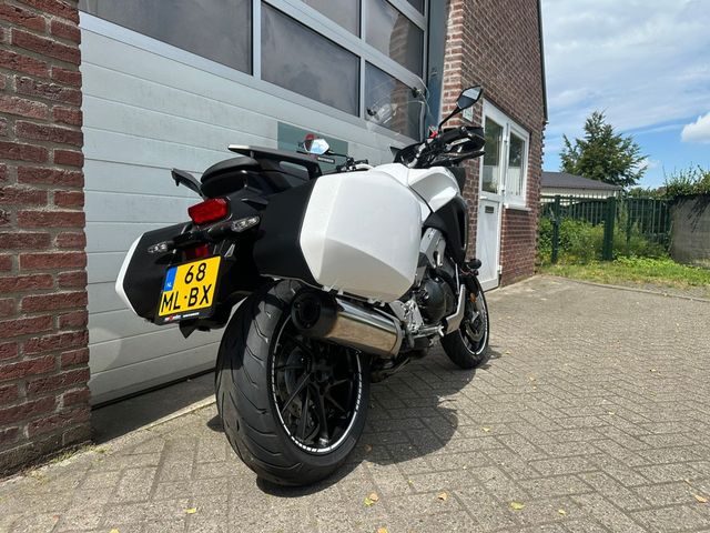 honda - vfr-800-x-crossrunner-abs