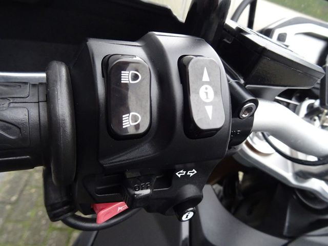 triumph - tiger-explorer