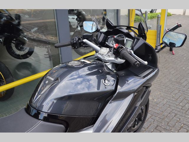 yamaha - fjr-1300-ae-explorer