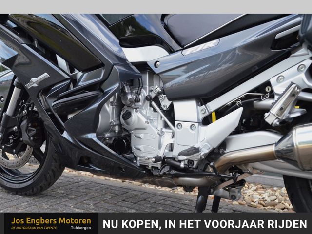 yamaha - fjr-1300-ae-explorer