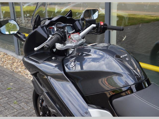 yamaha - fjr-1300-ae-explorer