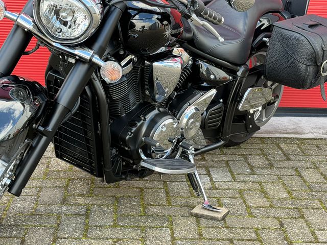 yamaha - xvs-1300-a-midnight-star