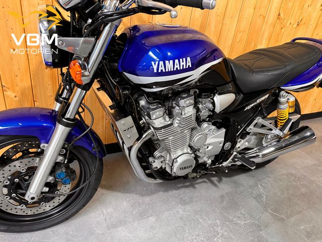 yamaha - xjr-1300