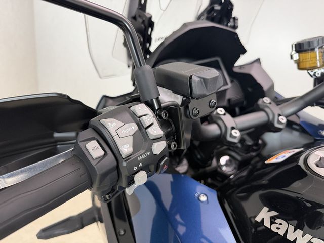 kawasaki - versys-1100-se