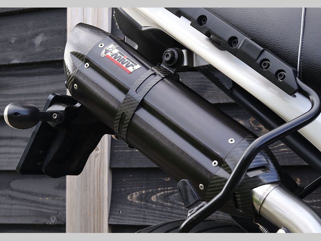 triumph - tiger-1050