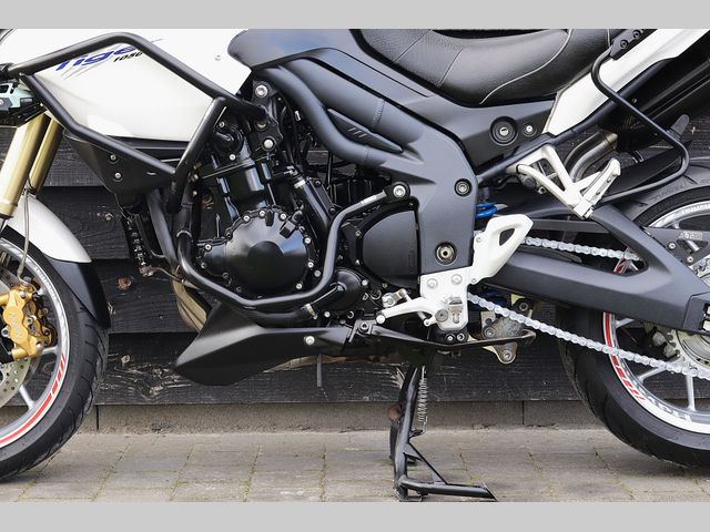 triumph - tiger-1050
