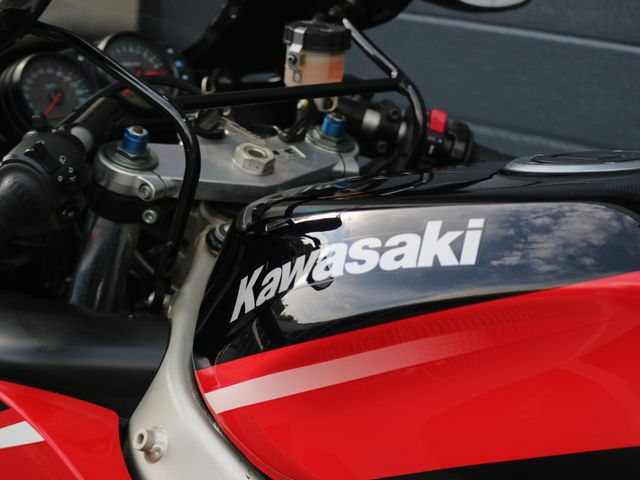 kawasaki - ninja-zx-6r